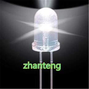 LED diódy 1,5V - 5V, farby modrá, červená a biela Cena 1 eur - 2