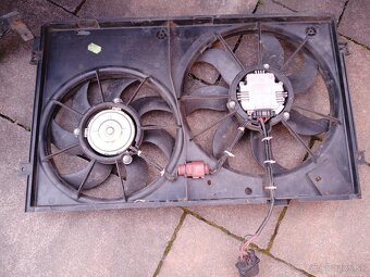 Dvojitý ventilátor chladenia motora Passat B6 - 2