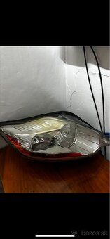 Ford Kuga svetlá - 2