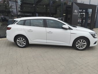 Renault Mégane Grandtour TCe 115 GPF Intens - 2
