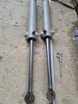 Hydraulicke piesty - 2