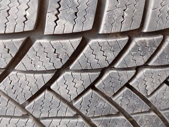 Pneumatiky s diskom 205x60/R16 - 2