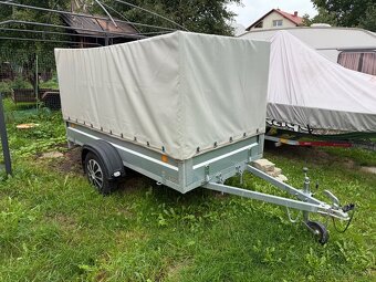 Prenájom prívesného vozíka s plachtou – vyklápací - 2