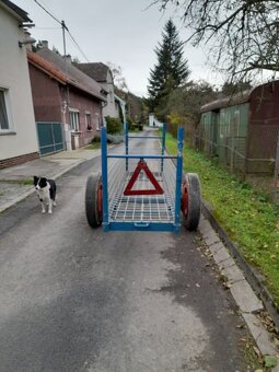 Vlečka za traktor - 2