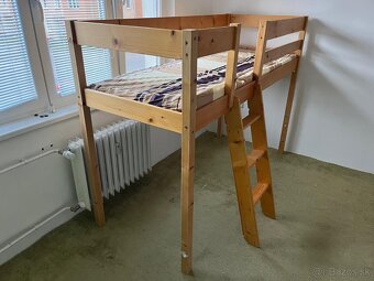 Predám poschodovú posteľ s matracom - 2