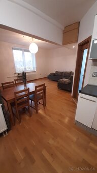 Veľký tehlový blízke centrum - 2