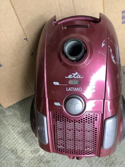 Vysavač eta - 2