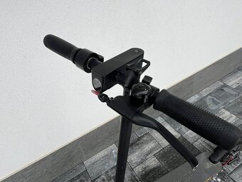 elektrický scooter Sencor - 2