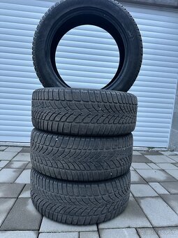 R18 235/50 zimné - 2