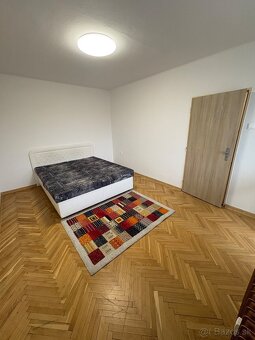 1.izbovy byt v Trenčíne na prenajom - 2