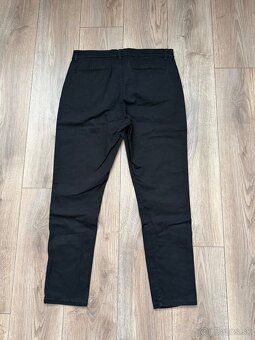 Čierne nohavice - 2