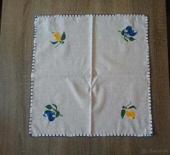 Vyšívané dečky - ručná práca. - 2