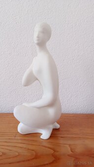 Sádrová soška - 2