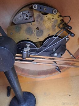 Predám nemecké krbové hodiny Weimar - 2