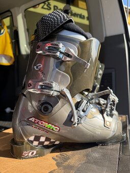 Lyžiarky ATOMIC - 2