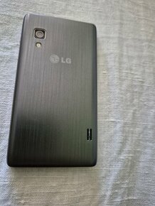 LG -E460 sivý v zachovalom stave plne funkčný nie je to najn - 2