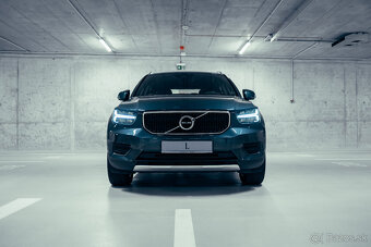 Volvo XC40 T2 Momentum, 2022, len 26 000 km, ako nové, DPH - 2