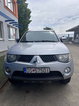 Mitsubishi L200 - 2