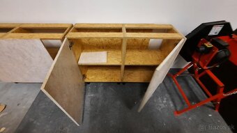 🪵 Skrinky z OSB dosiek – pevná konštrukcia
- 2