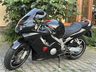 Honda CBR 600 F - 2