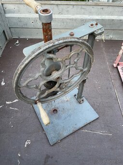 Rucna vrtacka - 2
