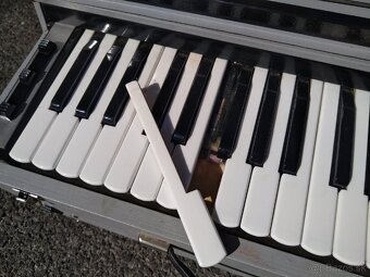 Miniharmonium - 2