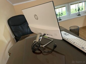 monitor HP 24fw (24" IPS, Full HD) so vstavanými reprodukto - 2