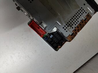 Rádio CD tuner Renault 8200205833 RENRAT120-52 40€ - 2
