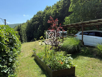 NA PREDAJ - veľký stavebný pozemok v Zlatej Idke 2698m2 - 2