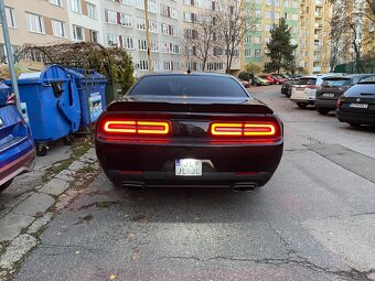 🌟🚗 Dodge Challenger 5.7 Hemi V8 🚗🌟 - 2