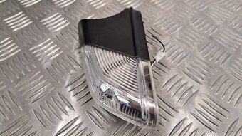 Smerovka zrkadla - ŠKODA OCTAVIA 2 - 2