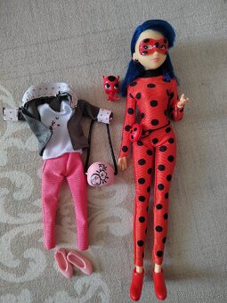 MIRACULUM SET BÁBIKA MARINETTE A OBLČENIE LIENKA 26 CM - 2