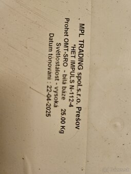 Predam fasadnu farbu Pro-het - 2