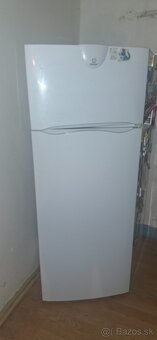 Chladnička s mrazničkou - 2