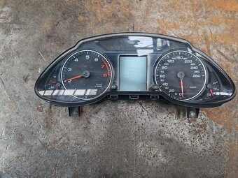 8R0920900M  Budíky Audi Q5 2.0 TFsi 2012 - 2