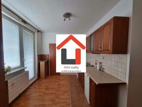 NÁJOM: 4 izbový  byt v Komárne / ul. Gazdovská - 2
