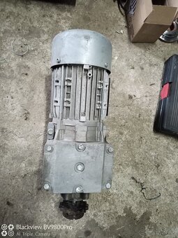 Predám elektromotor - 2
