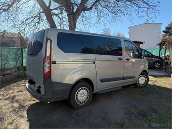 Ford Tourneo Custom - 2