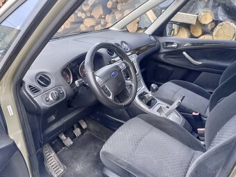 Ford Galaxy - 2