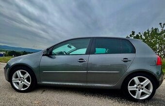 Volkswagen Golf 5 Sport TDi - 2