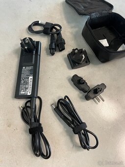 Originál HP Slim 65W cestovný adaptér s koncovkami do krajín - 2