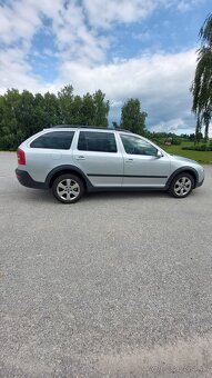 Škoda Octavia Scout 2.0 TDI 103kw 4x4 - 2