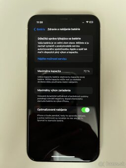 iPhone 11 64GB - 2