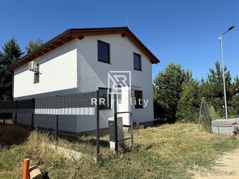 4i RD - Cestice 14 min od KE, zariadený interiér + exteriér - 2