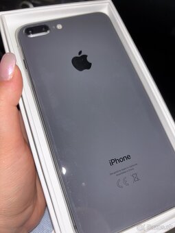 iPhone 8 Plus - 2