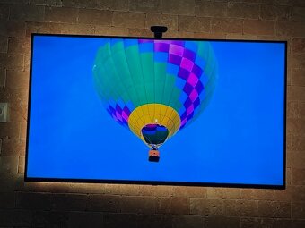 Predám TV LG5081003 + podsvietenie Govee - 2