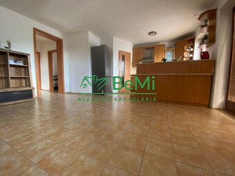 Lužianky Kajsa rodinný dom bungalov pozemok 440 m2 ID 571-1 - 2