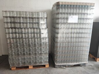 Poháre Franko 720 ml TO 82 na med , voľne ložené na palete - 2