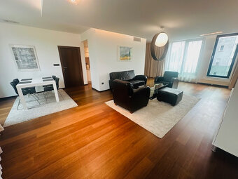 Luxusný 3izbový byt pri prezidentskom paláci - 2