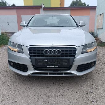Rozpredam Audi a4 b8 sedan 2.0tdi 105kw - 2